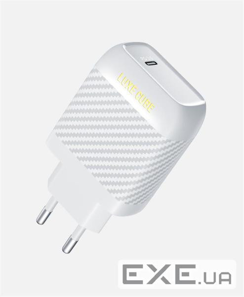 Мережевий зарядний пристрій Luxe Cube Dynamic 18W (1USBх 3A) White (4446689880643)