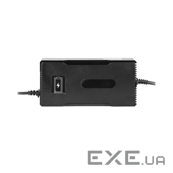 Зарядний пристрій для АКБ LP AC-020 12V 12A (14575)