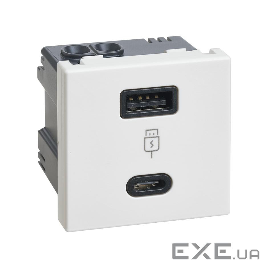 Зарядний пристрій USB A+C, QC, PD, 3A, 30W K45 45x45мм, білий (K126J/9)